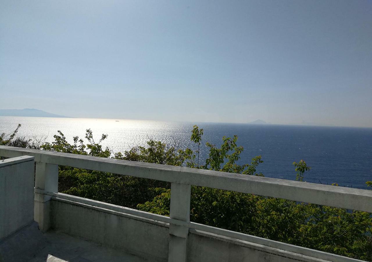 Atagawa Heights Hotell Higashiizu Exteriör bild